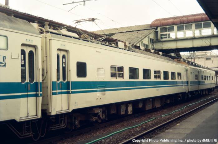 西日本旅客鉄道 北陸本線 モハ418 （1997年10月8日撮影）