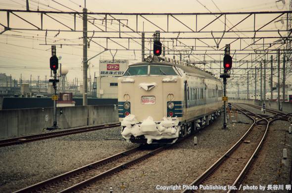 東日本旅客鉄道 武蔵野線　京葉線 ｸﾊﾈ583 （1990年1月14日撮影）