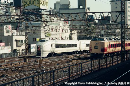 東日本旅客鉄道 常磐線　東北本線　高崎線 651系189系 （1990年1月25日撮影）