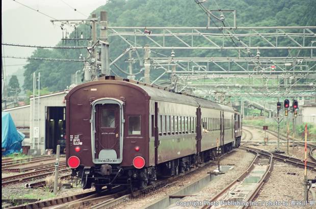 東日本旅客鉄道 上越線 スハフ422234 （2000年8月23日撮影）
