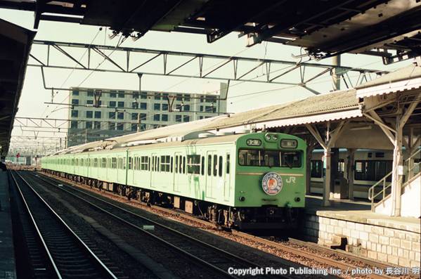 西日本旅客鉄道 関西本線 クハ103 （1994年2月27日撮影）