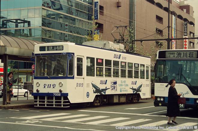 岡山電軌 東山本線 7002 （2002年10月28日撮影）