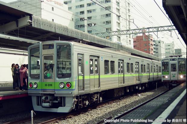 東京都交通局 京王線／京王新線 10-289 （2000年4月25日撮影）
