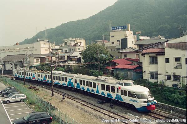 富士急行 富士急行線  （2002年10月6日撮影）