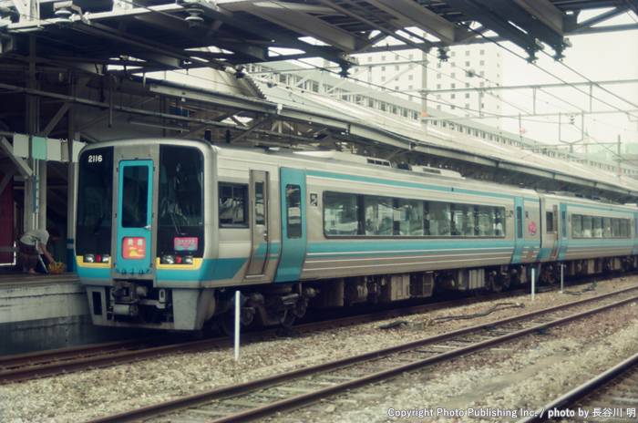 四国旅客鉄道 宇野線（備讃瀬戸線） 2116 （1999年8月27日撮影）