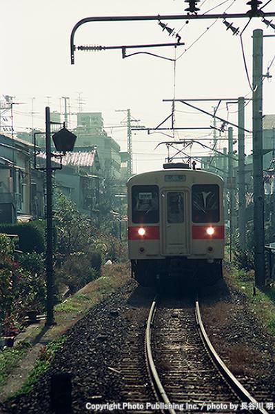 西日本旅客鉄道 奈良線 クモハ105 （1989年12月17日撮影）