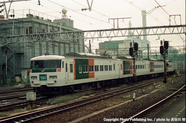 東日本旅客鉄道 東北本線／高崎線 クハ185 （2000年10月28日撮影）