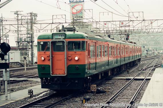 東海旅客鉄道 篠ノ井線 クハ115 （1992年4月5日撮影）