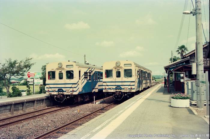 東日本旅客鉄道 久留里線 キハ30502 （1995年8月12日撮影）