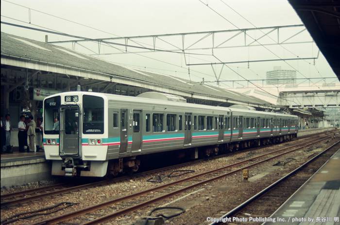 四国旅客鉄道 宇野線 6102 （1999年8月27日撮影）