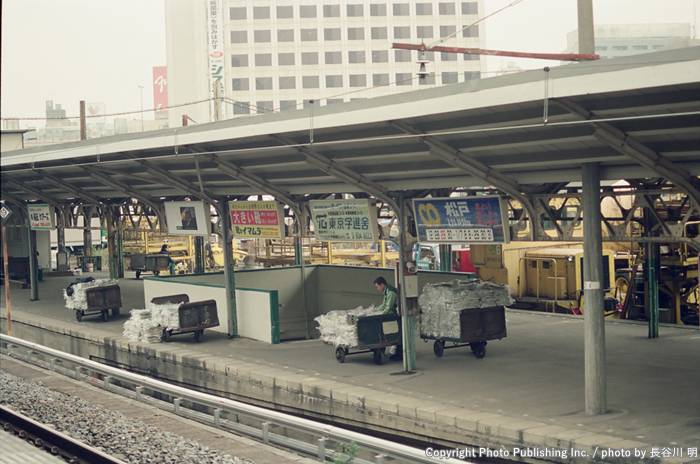 東日本旅客鉄道 総武本線  （2002年12月19日撮影）