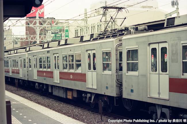 大阪市交通局 阪急　京都本線　千里線 6411 （1995年6月2日撮影）