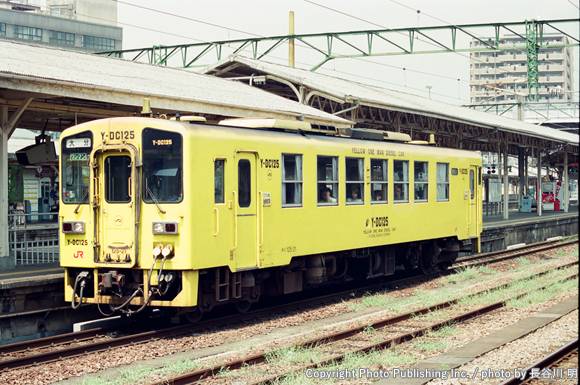 九州旅客鉄道 久大本線　鹿児島本線 キハ125 （2001年8月24日撮影）