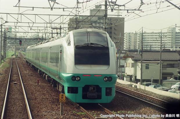 東日本旅客鉄道 武蔵野線 クハE652 （2001年7月28日撮影）